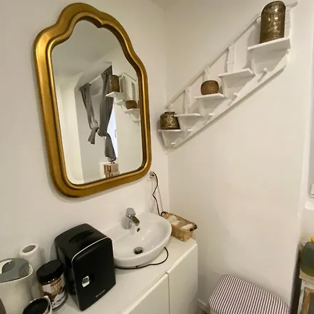 Casa Fiorita Bed & Breakfast *